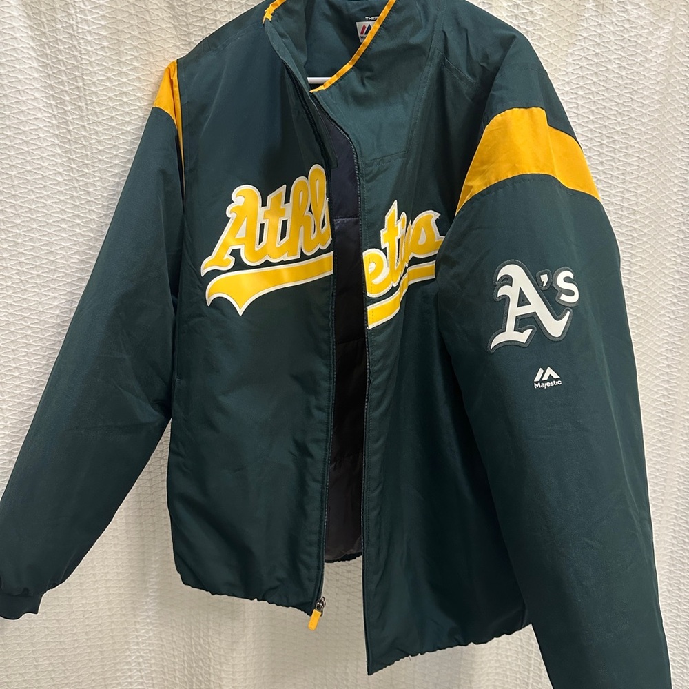 Oakland Athletics Men’s Size Large Jacket